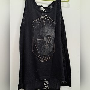 Torrid size 2 skull top